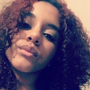 Meet your Posher, Daneisha